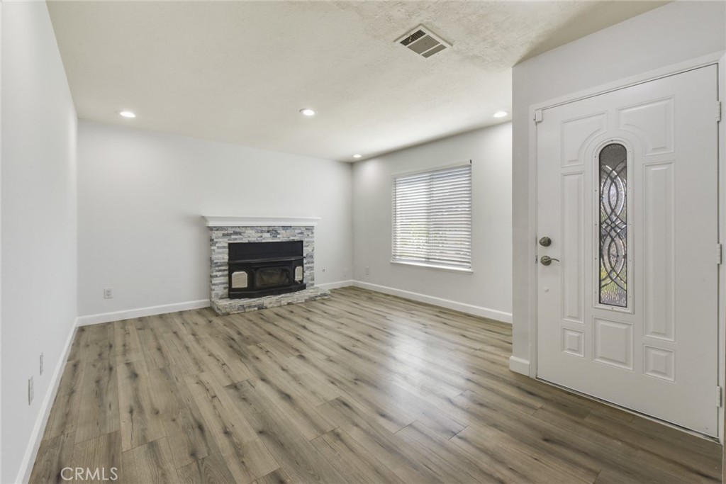 4466 Bartel Property Photo 2