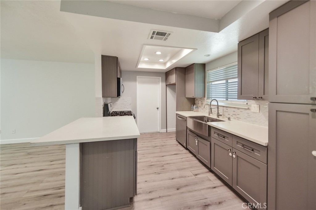 4466 Bartel Property Photo 5