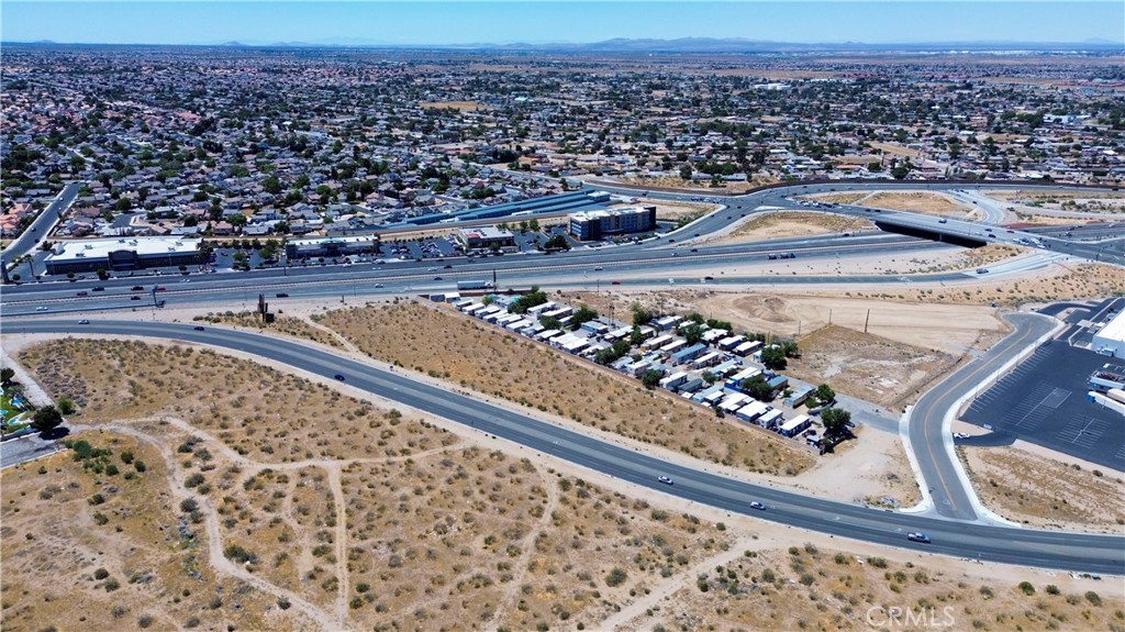 1 Mariposa Road Property Photo 8