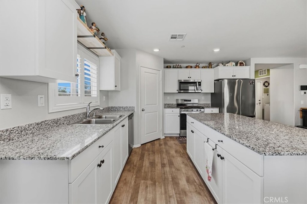 419 Poplar Hill Property Photo 7