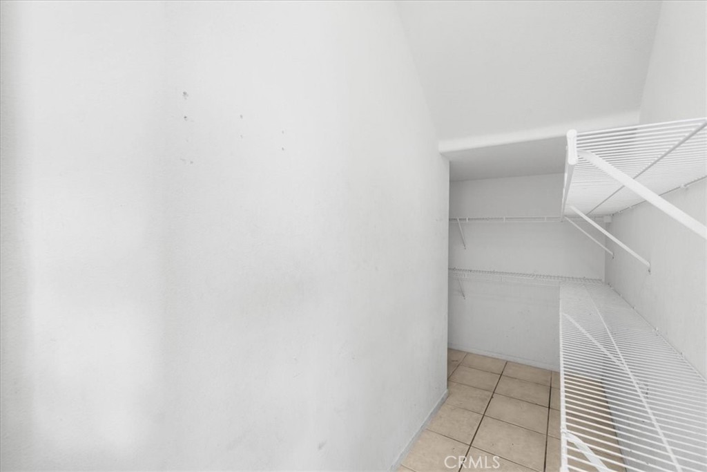13736 Sunshine Terrace Property Photo 15