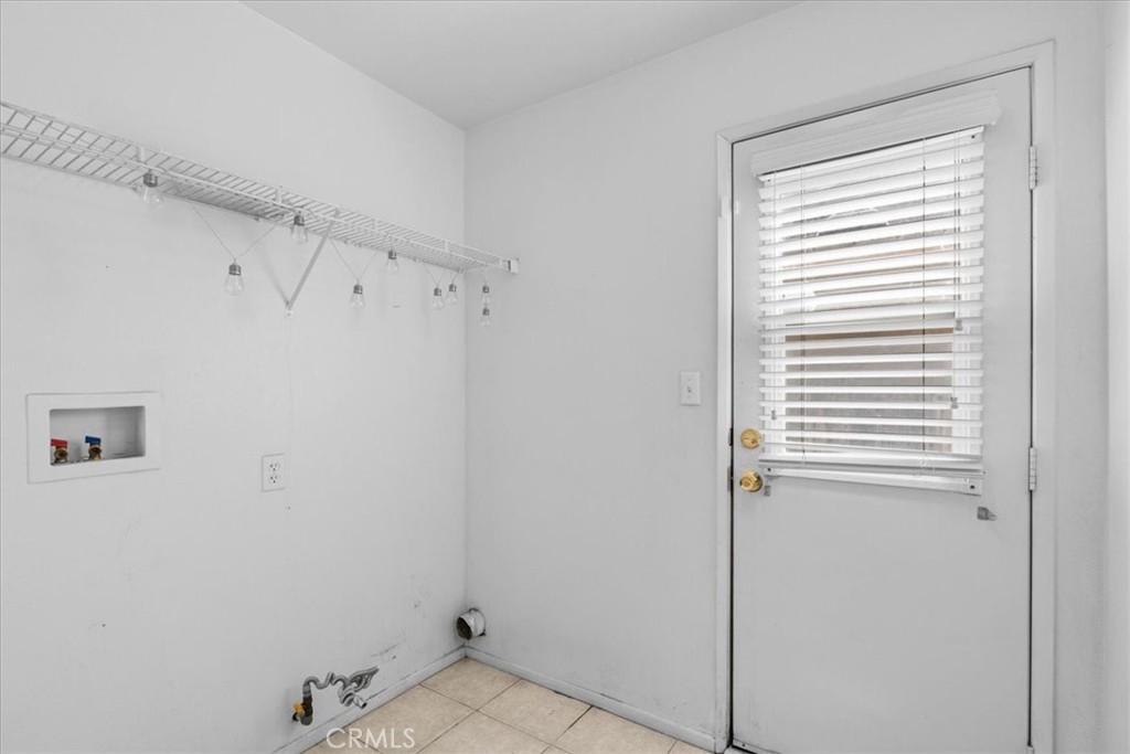 13736 Sunshine Terrace Property Photo 16
