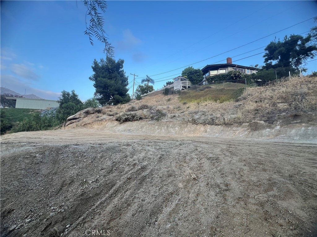 20254 Westpoint Dr. Property Photo 3