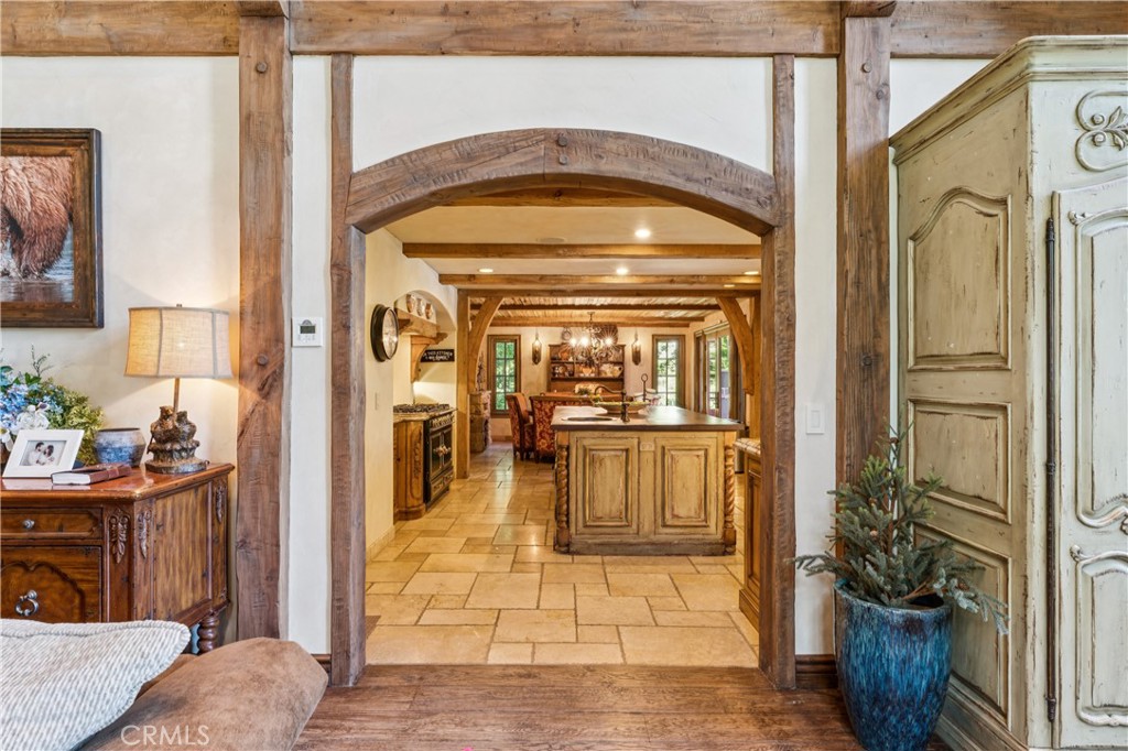 27596 High Knoll Property Photo 16