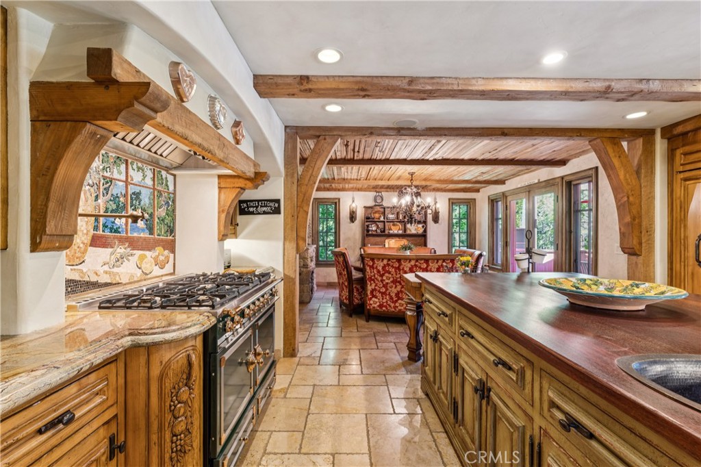 27596 High Knoll Property Photo 18