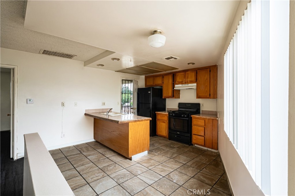 1505 Sepulveda Avenue Property Photo 10
