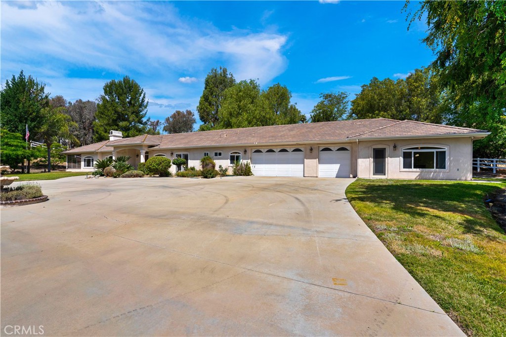 29781 Pasada Rd Property Photo 10