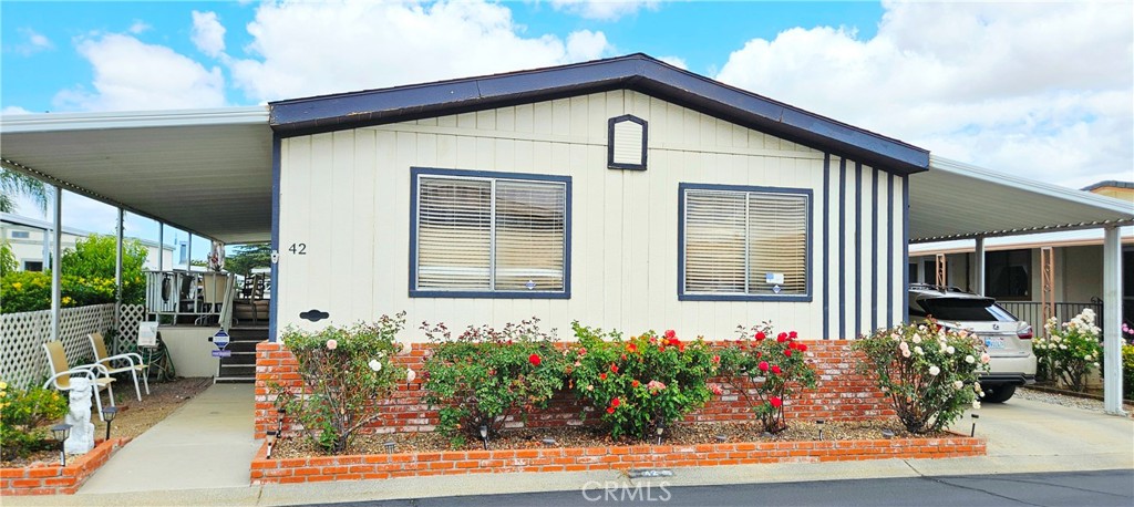 5700 W Wilson 42 Property Photo 2