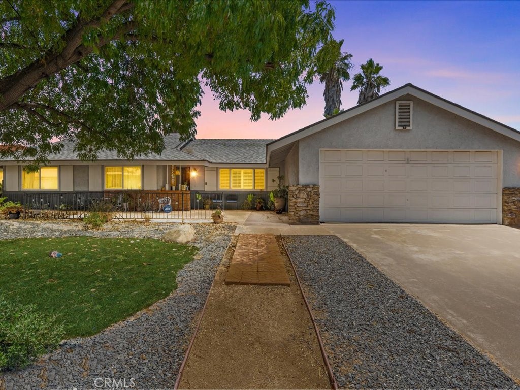 7770 Big Rock Property Photo 1
