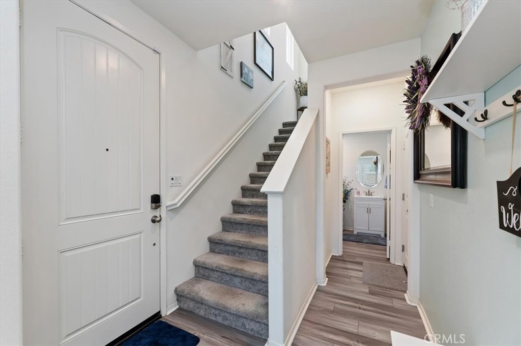 17109 Gray Pine Place Property Photo 8