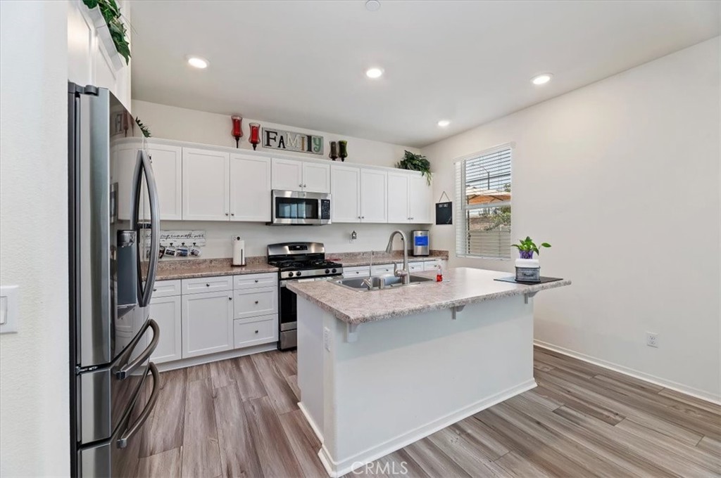 17109 Gray Pine Place Property Photo 13