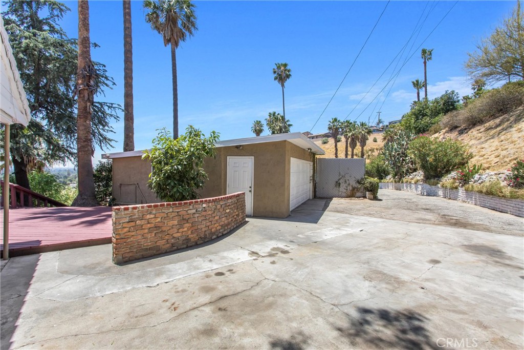 339 Edgerton Drive Property Photo 40