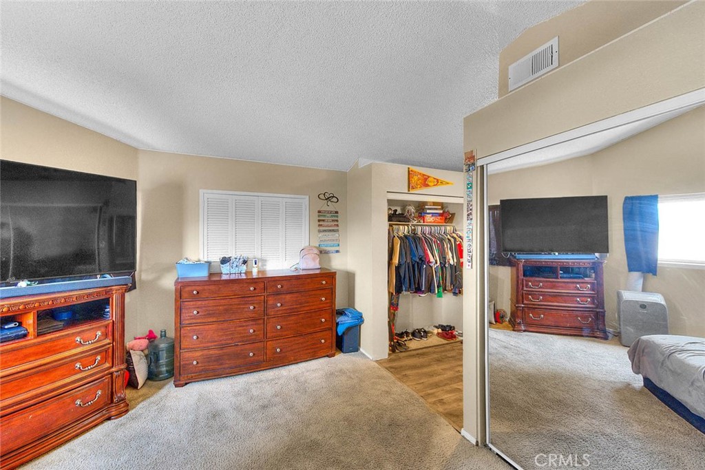24379 Dyna Place Property Photo 27