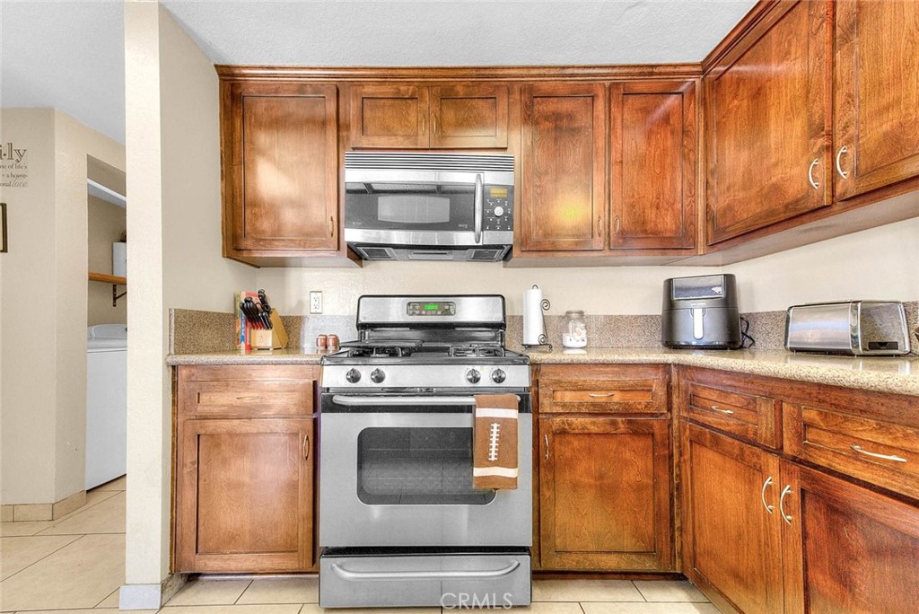 24379 Dyna Place Property Photo 43