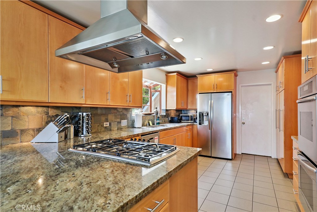 7161 Grasswood Avenue Property Photo 19