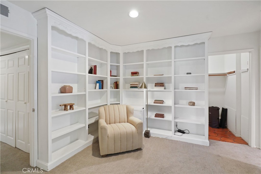 7161 Grasswood Avenue Property Photo 32