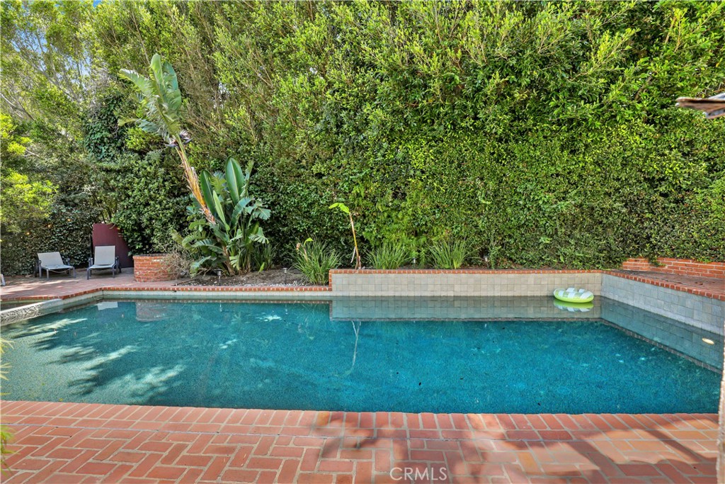 7161 Grasswood Avenue Property Photo 40