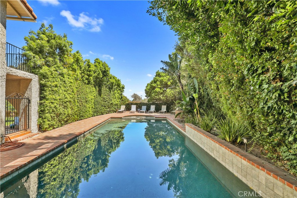 7161 Grasswood Avenue Property Photo 46