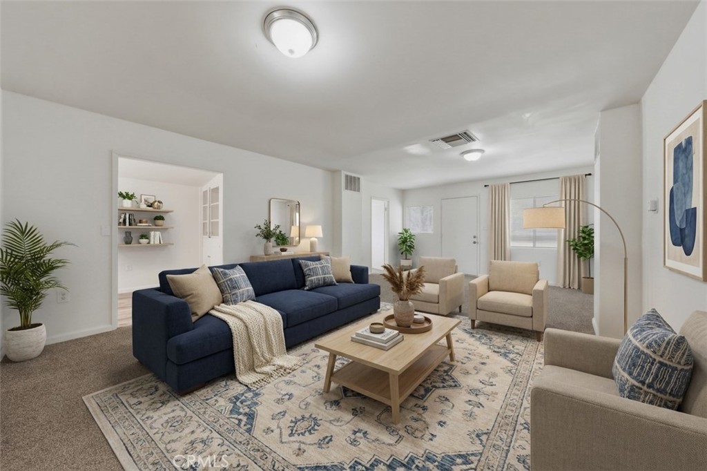 7888 Lankershim Avenue Property Photo 3