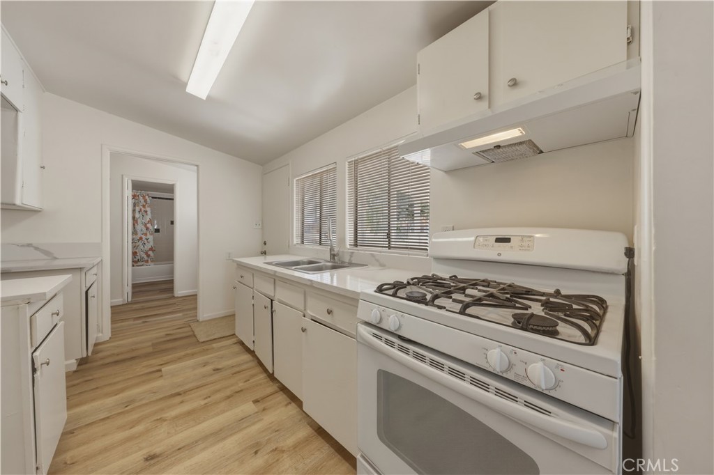 7888 Lankershim Avenue Property Photo 21