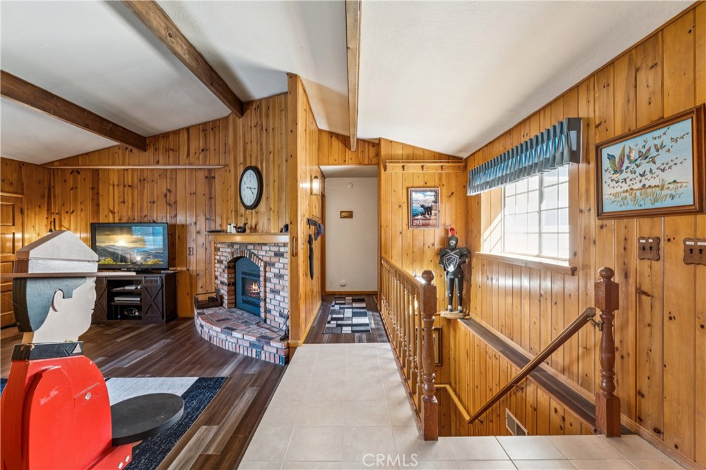 24526 Horst Drive Property Photo 12