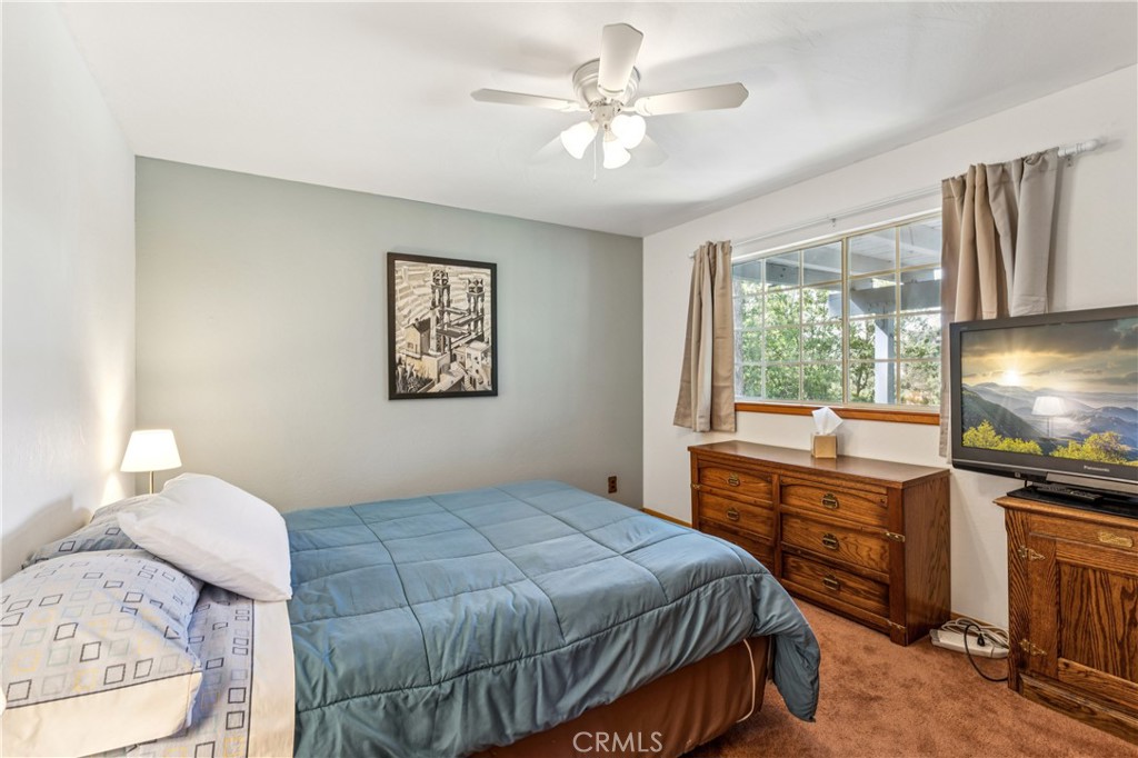 24526 Horst Drive Property Photo 14