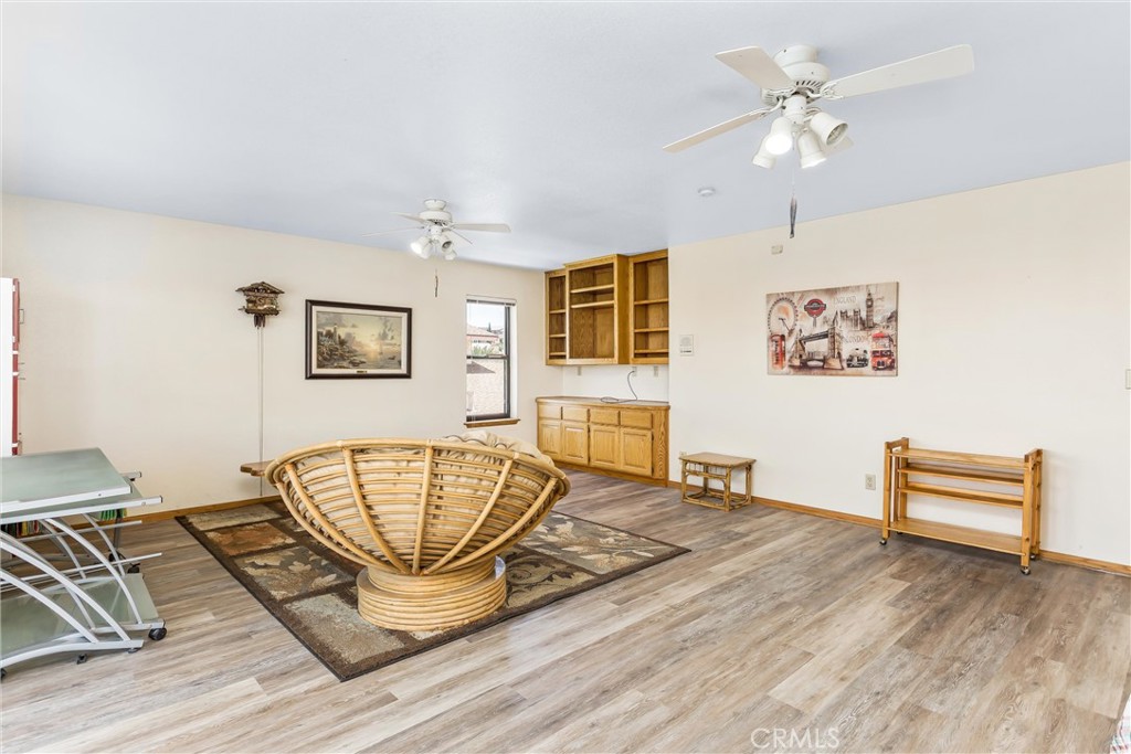 13675 Spring Valley Parkway Property Photo 27