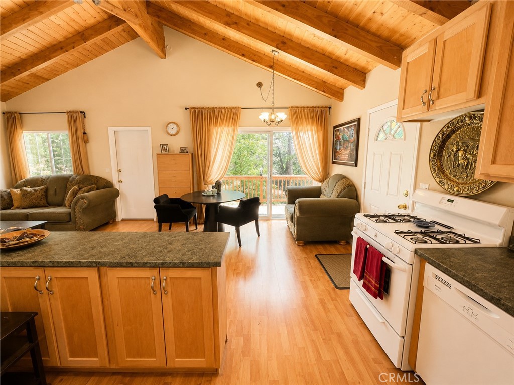 23788 Zuger Property Photo 1