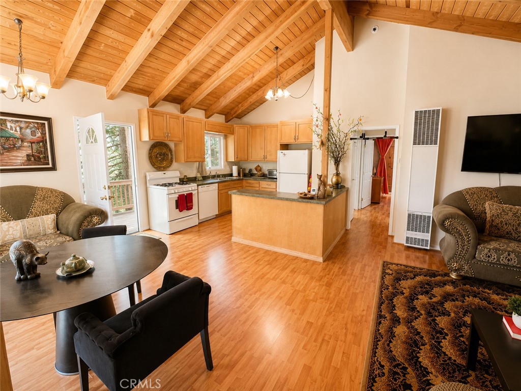 23788 Zuger Property Photo 6