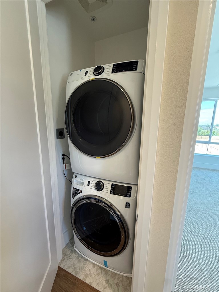 3441 Via Nido Property Photo 7