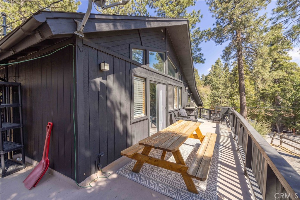 789 Silver Tip Property Photo 33