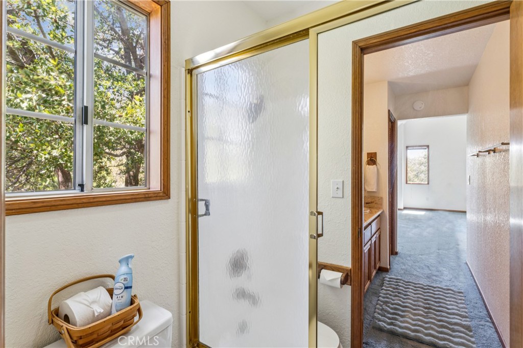 975 Teakwood Drive Property Photo 17