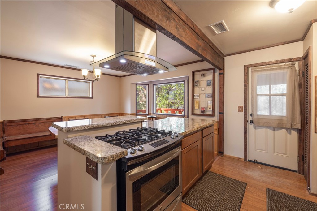 773 Sunset Property Photo 5