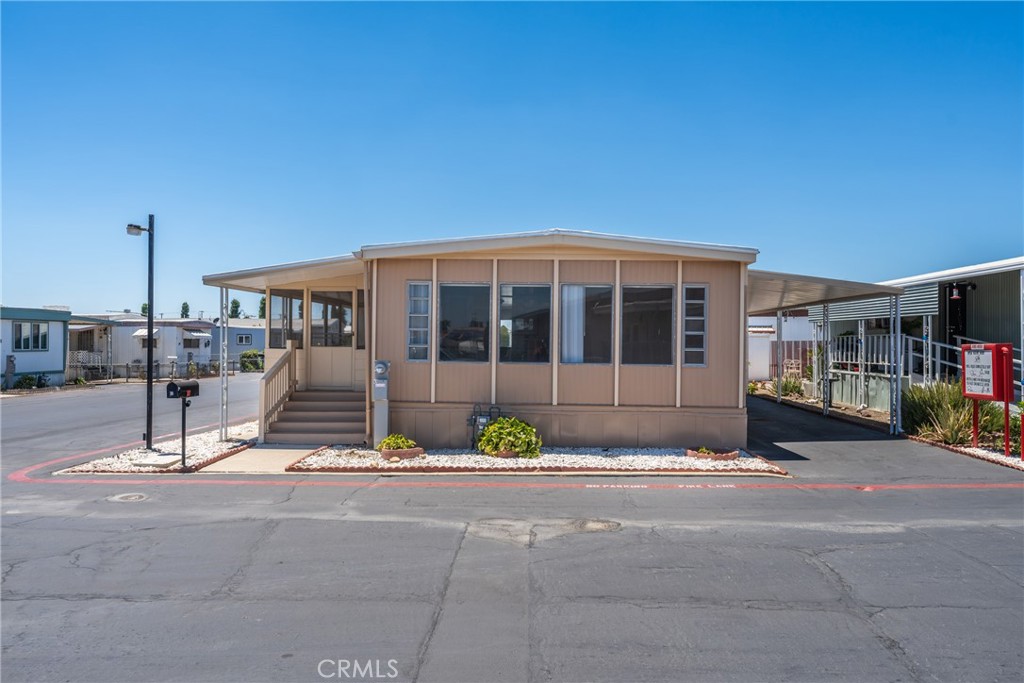 17455 Marygold Avenue 62 Property Photo 1