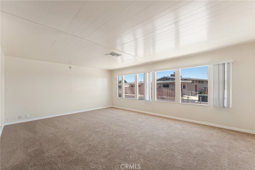 17455 Marygold Avenue 62 Property Photo 3