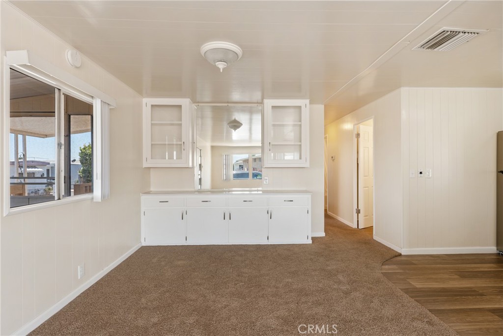17455 Marygold Avenue 62 Property Photo 6
