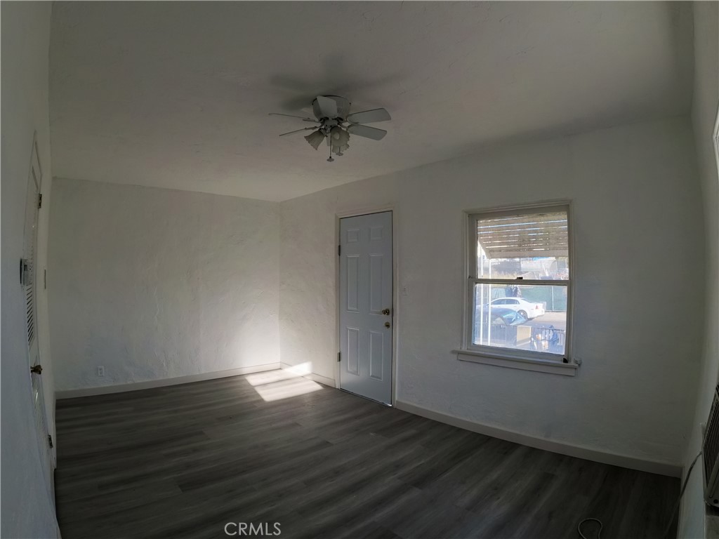 1659 260th Property Photo 6