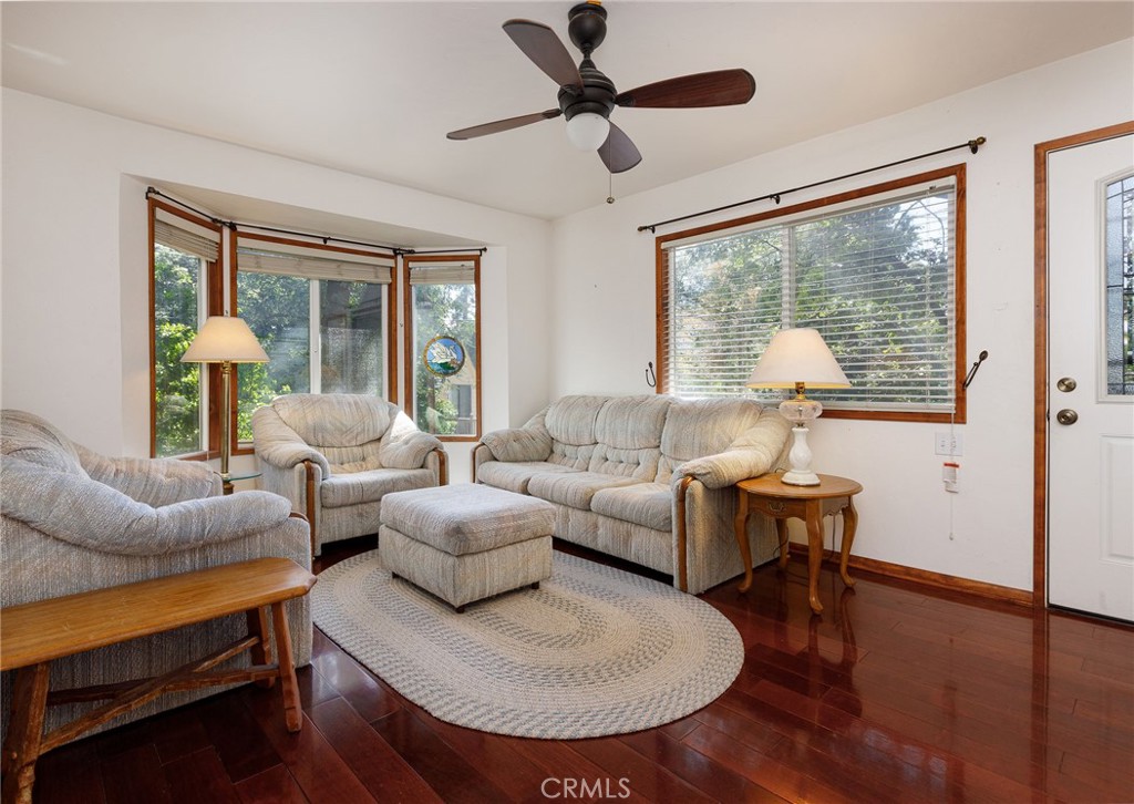 29288 Lake View Property Photo 5