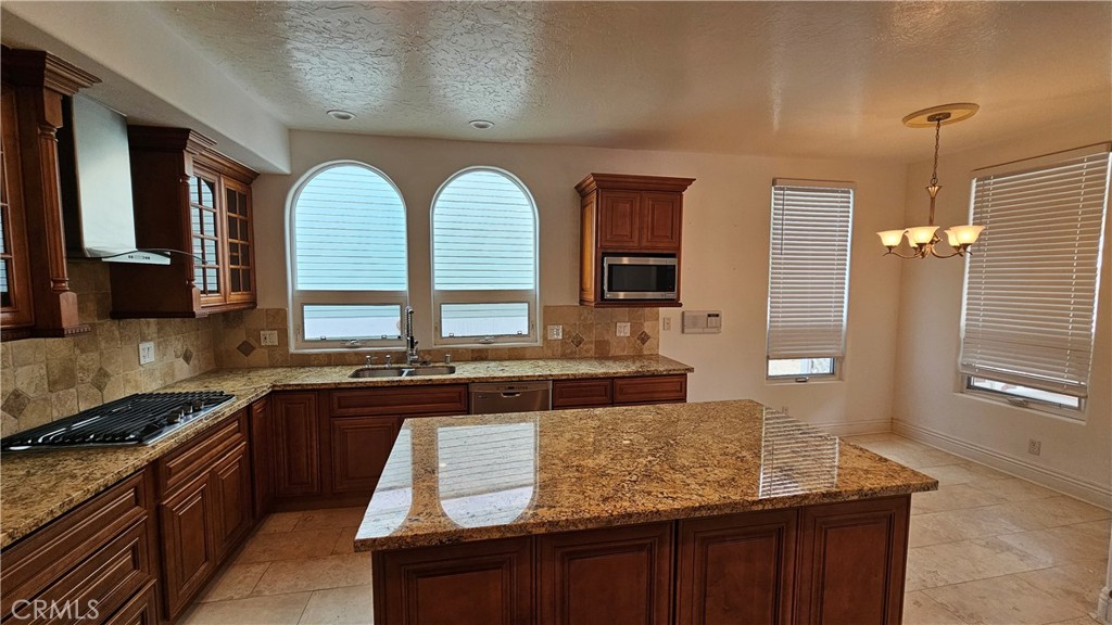 34172 Crystal Lantern Street Property Photo 7