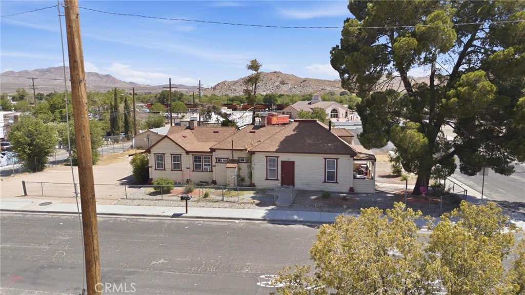 15604 6th Property Photo 1
