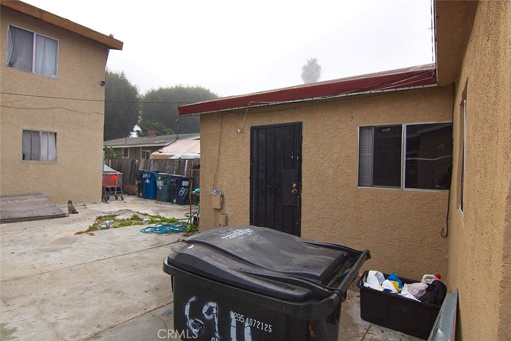 6911 Compton Property Photo 13