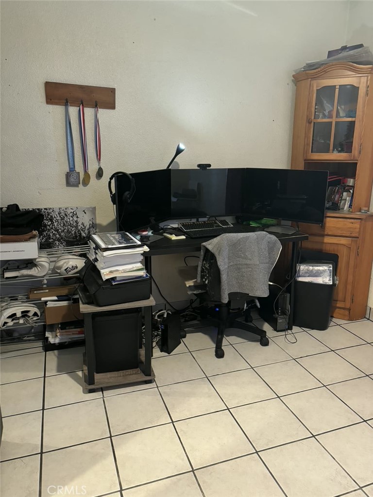 6911 Compton Property Photo 24