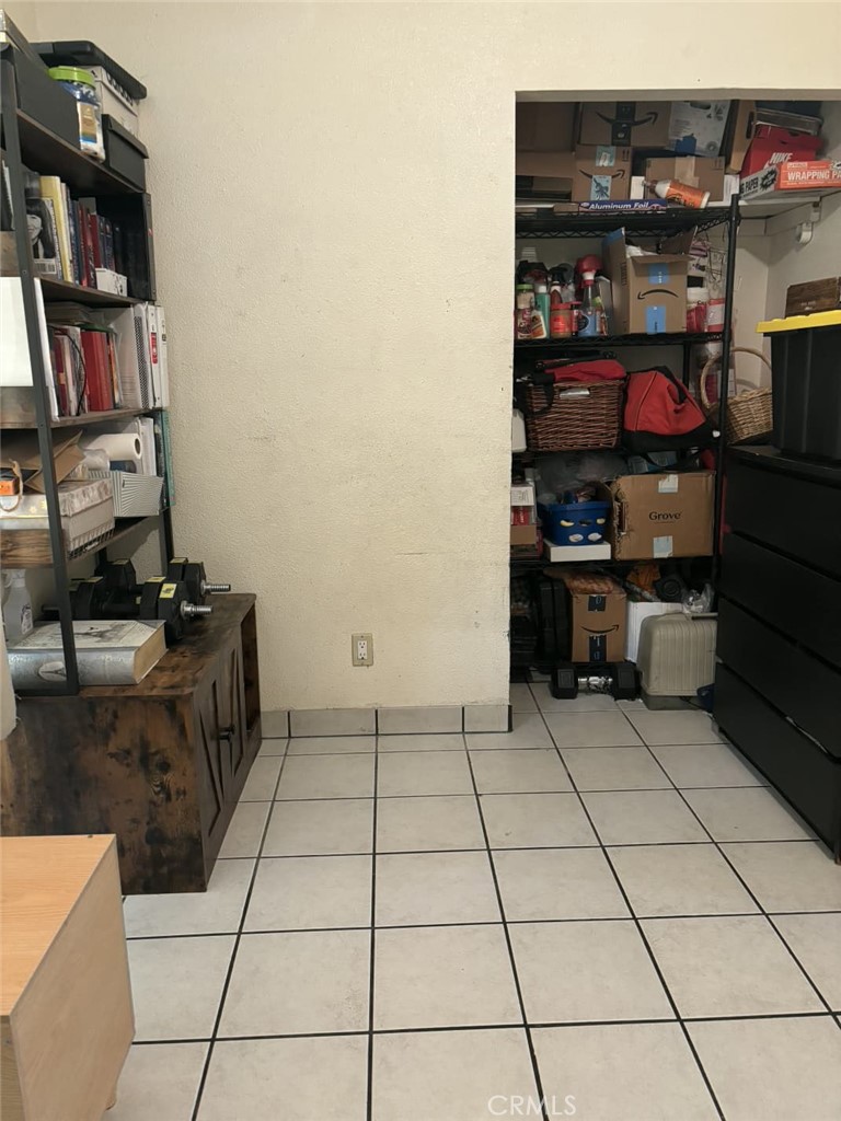 6911 Compton Property Photo 31