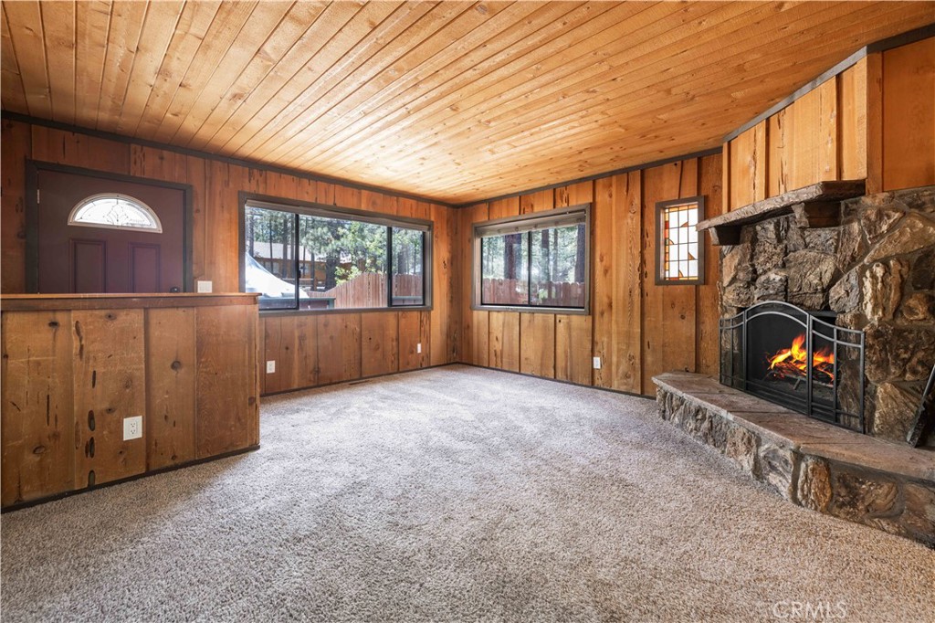 629 Sugarloaf Boulevard Property Photo 3