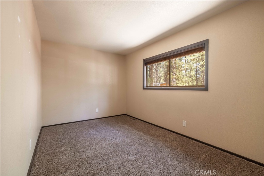 629 Sugarloaf Boulevard Property Photo 10