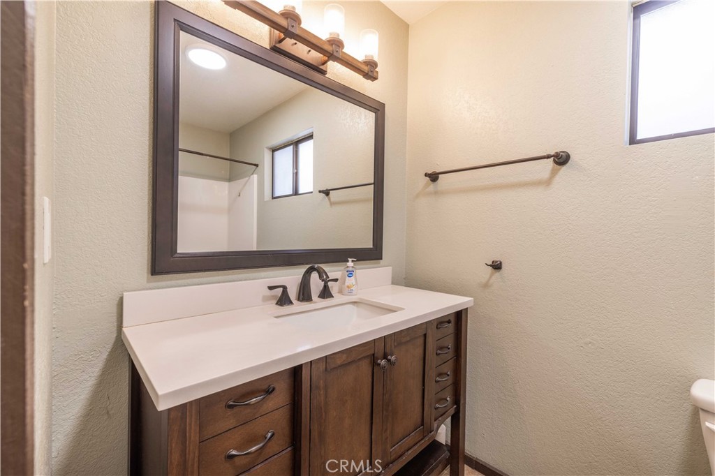 629 Sugarloaf Boulevard Property Photo 12