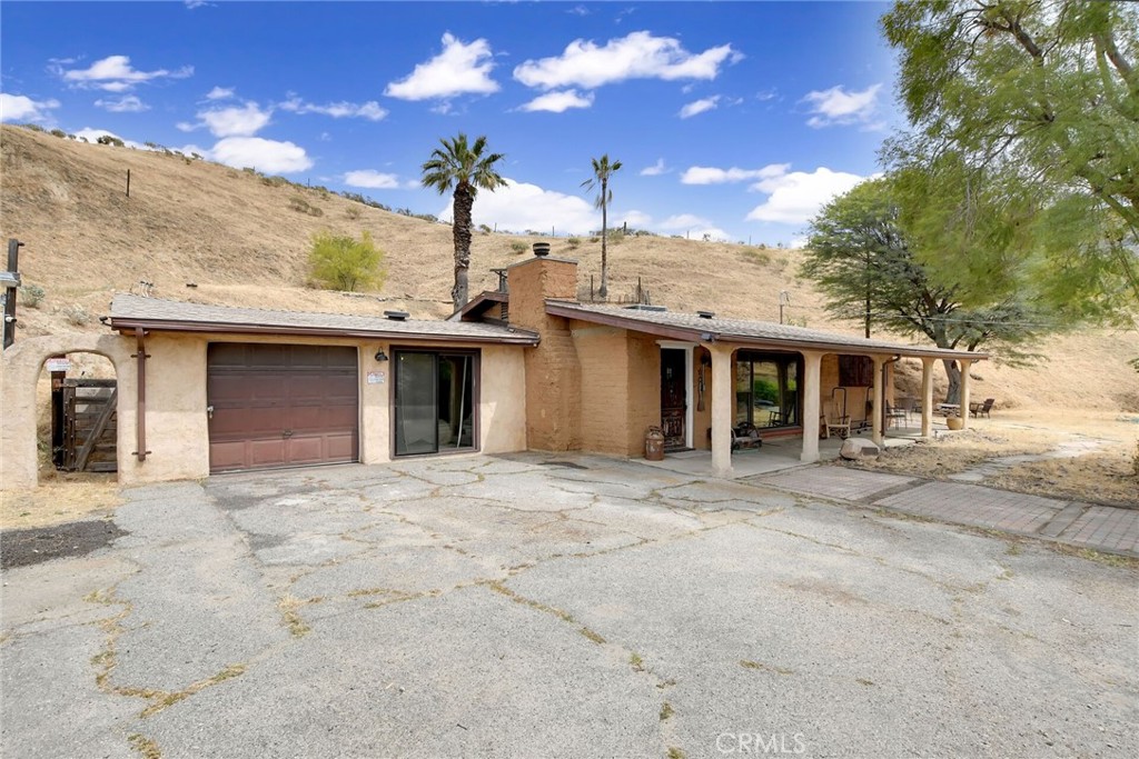7530 Reche Canyon Property Photo 1
