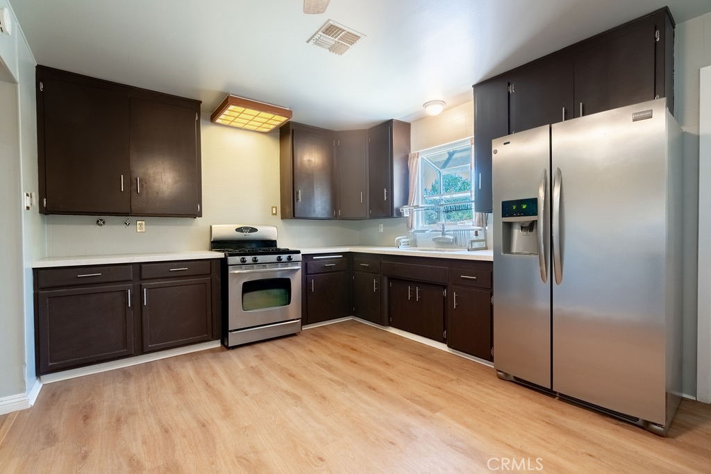 25 Dale Lane Property Photo 6