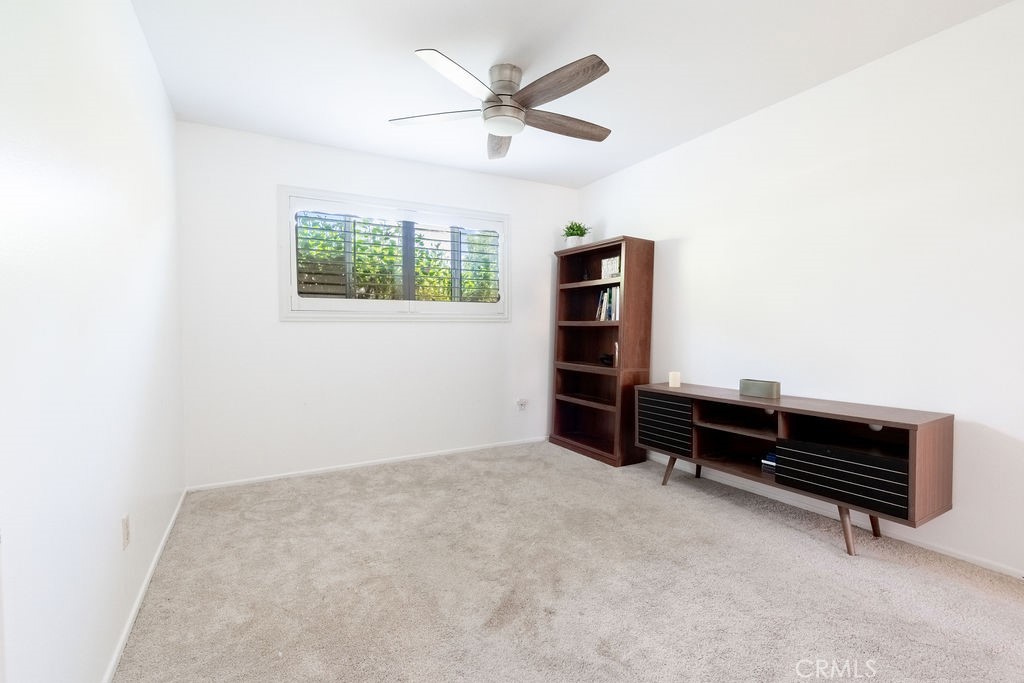 25 Dale Lane Property Photo 9