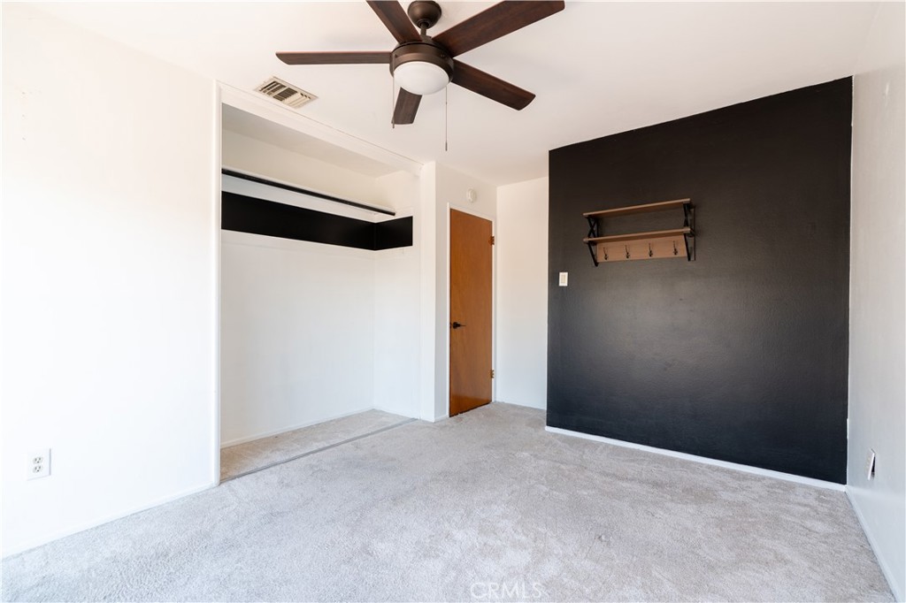 25 Dale Lane Property Photo 13